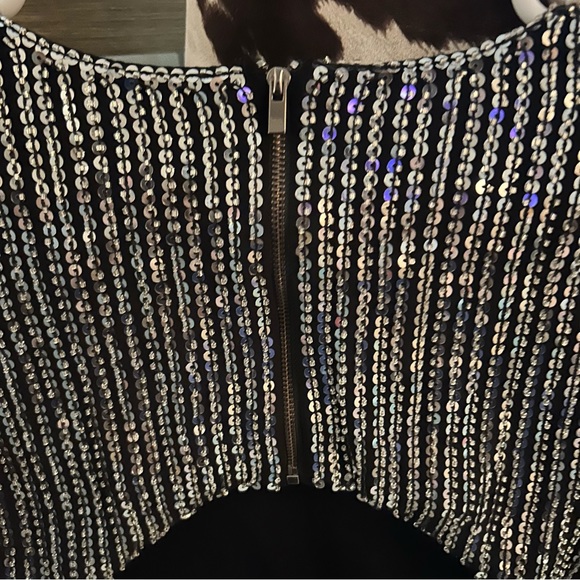 Endless Rose Cropped Open Back Sequins Top - Picture 5 of 8